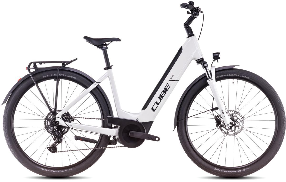 Cube Touring Hybrid One 625